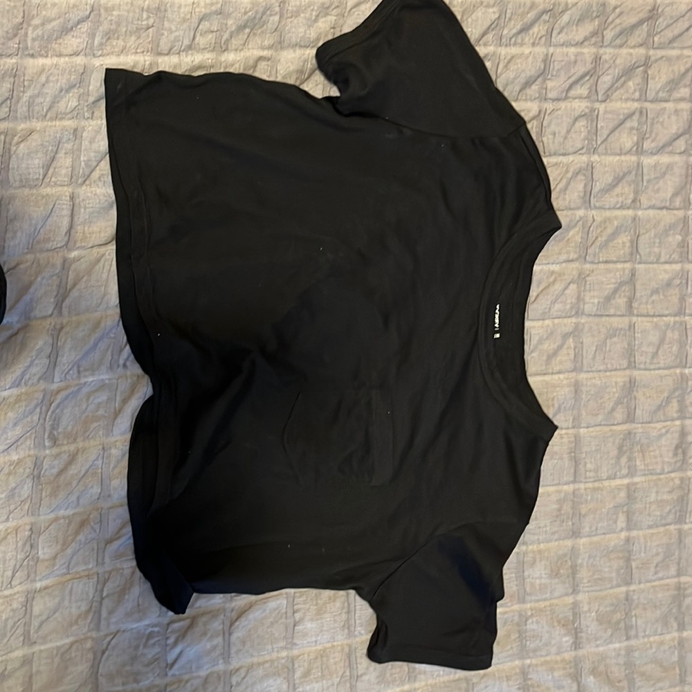 Black crop top